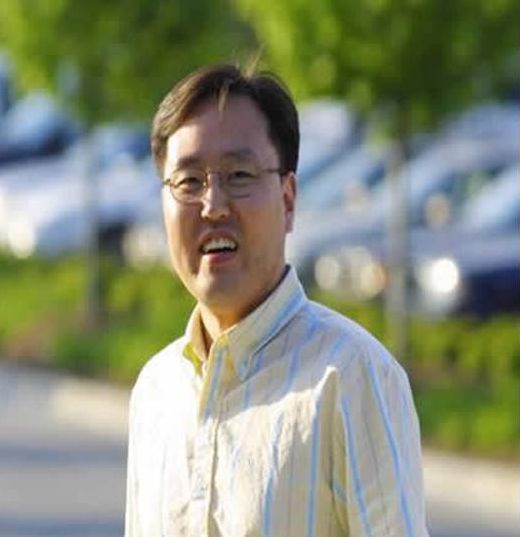 Professor Jeonghwan Kim